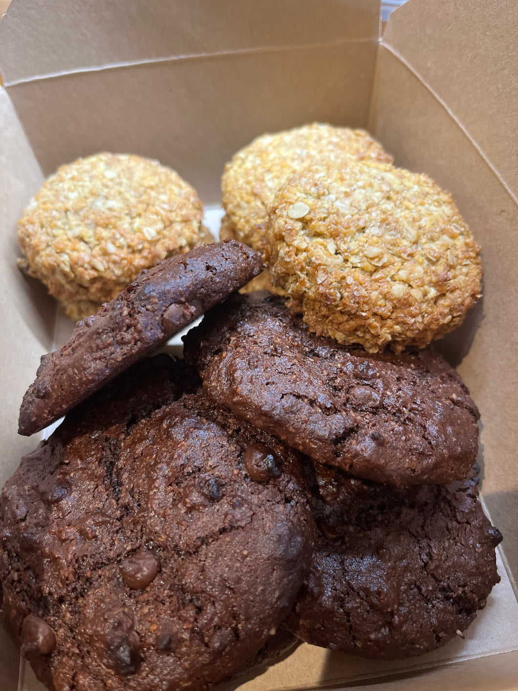 Half Double Choc Chip Cookies/Half Oat Cookies (10 bakes in total)